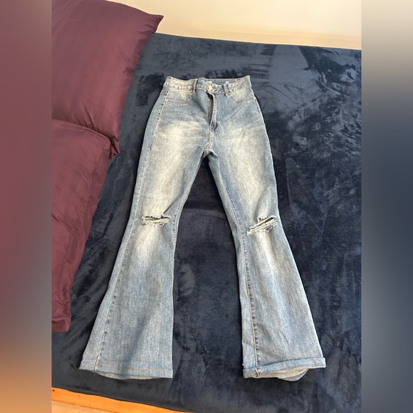 Jeans - Picture 2 of 2